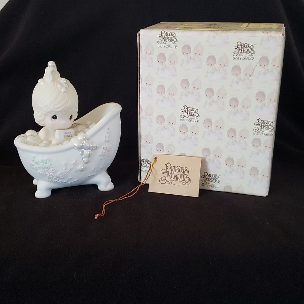 Vintage 1985 Precious Moments Porcelain Figurine "He Cleansed My Soul" #100277